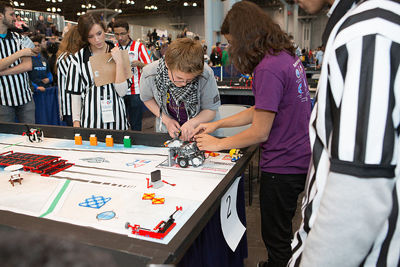 FIRST NYC Regionals - Saturday-121